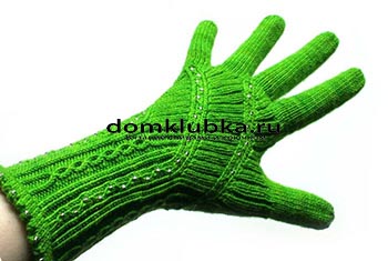 Стильные зелёные перчатки