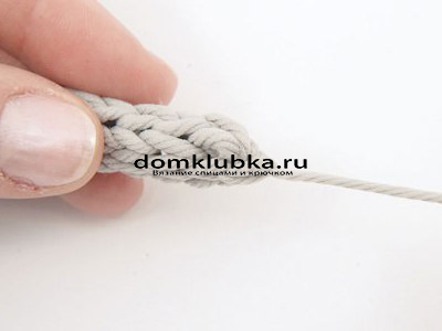 Плетение круглого пояса-шнура - процесс вязания №10